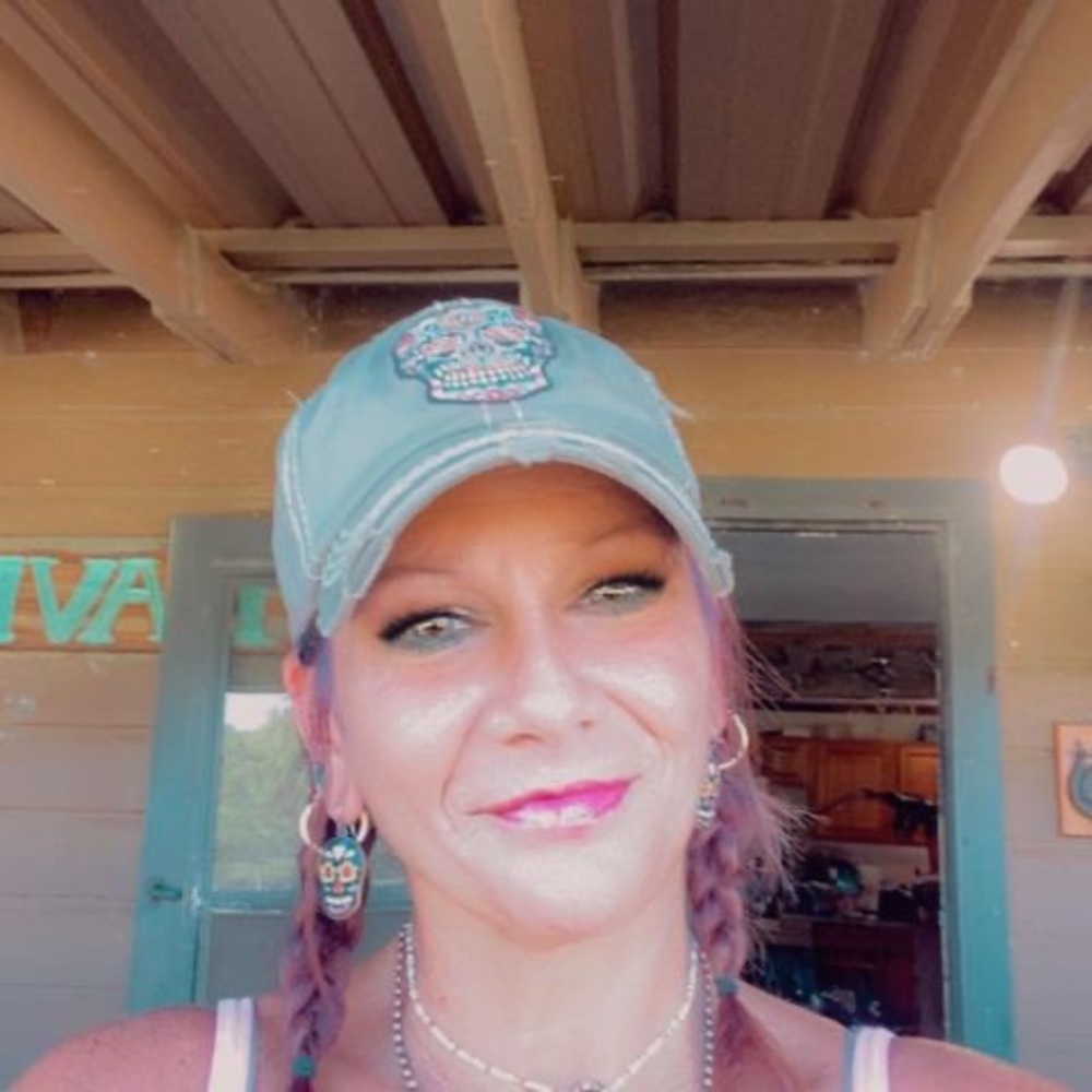 Meet your Posher, Brandi